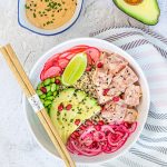 Poké bowl quinoa et thon mariné