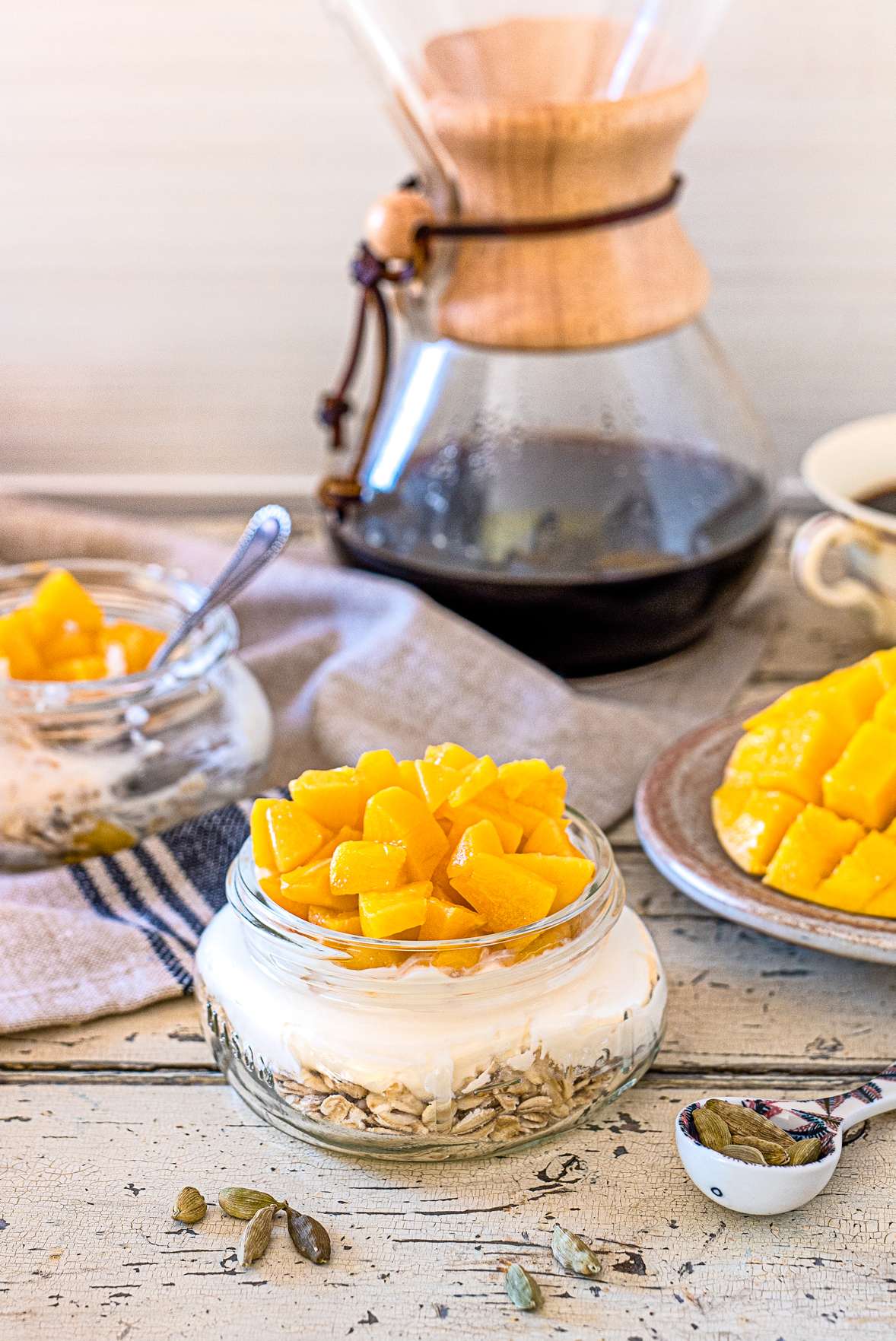 Overnight mango oatmeal