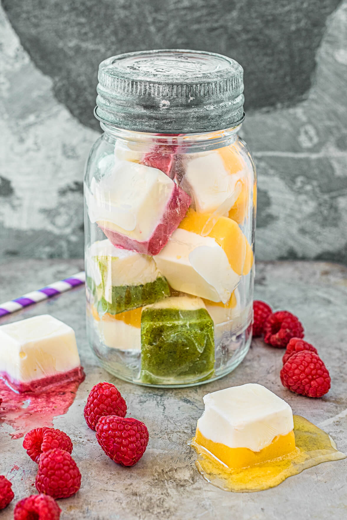 Frozen smoothie cubes