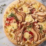 Pizza déjeuner poire et prosciutto