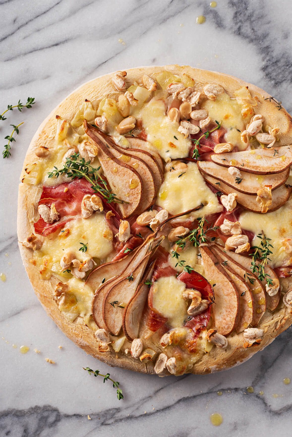Pizza à la poire et au prosciutto