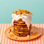 Pancakes protéinés style gâteau aux carottes