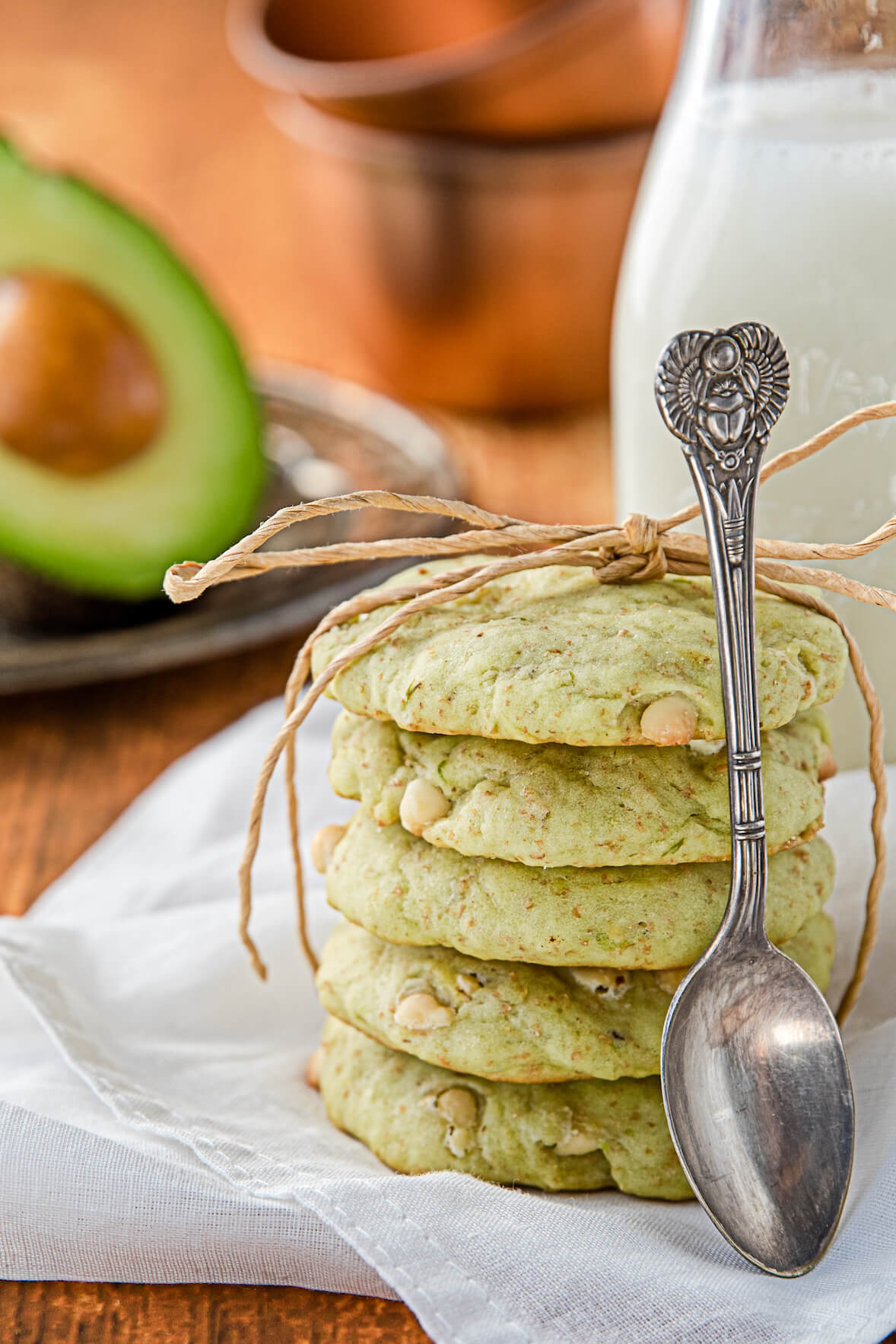 Avocado white chocolate chip cookies
