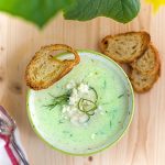 Soupe froide concombre, yogourt et aneth