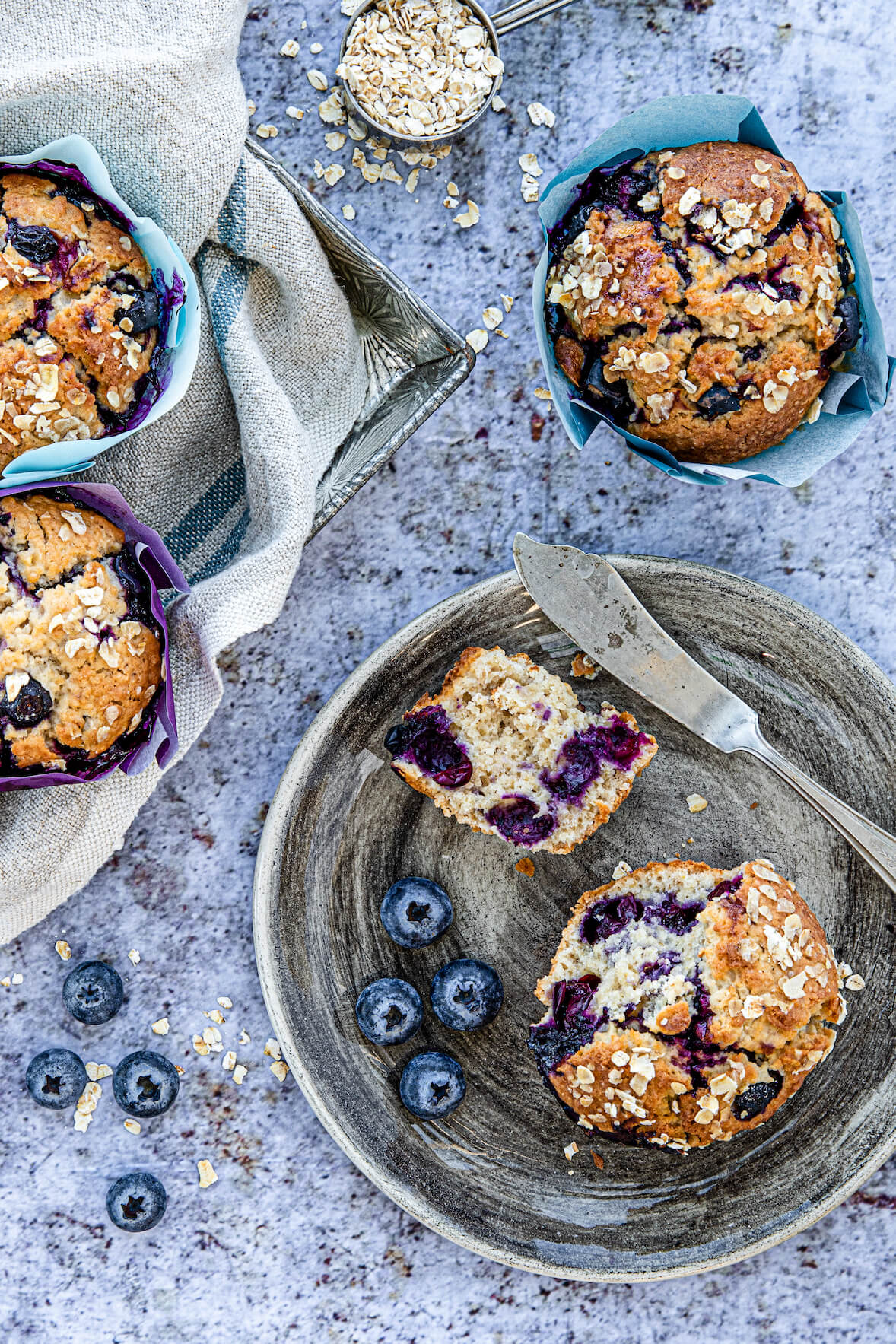 Oatmeal healthy blueberry muffins