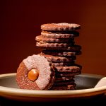 Chocolate & Nutella Linzer Cookies (Fudgeeo Style)
