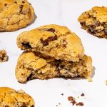 Biscuits aux pépites de chocolat (style New York)