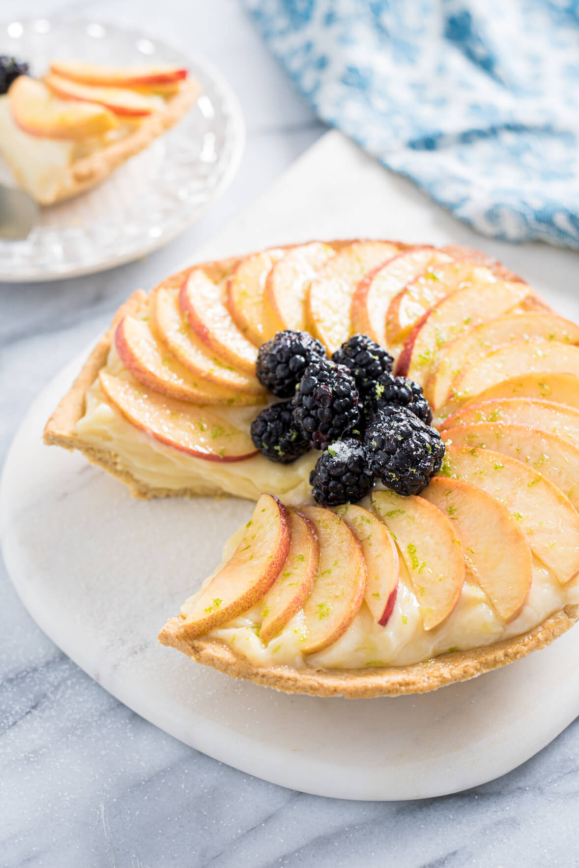 Tarte aux fruits et à la crème pâtissière