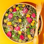 Salade à la mexicaine avec oignons marinés