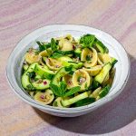 Salade fraîche orecchiettes et concombres