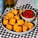 Petites bouchées de fondue au fromage fondant