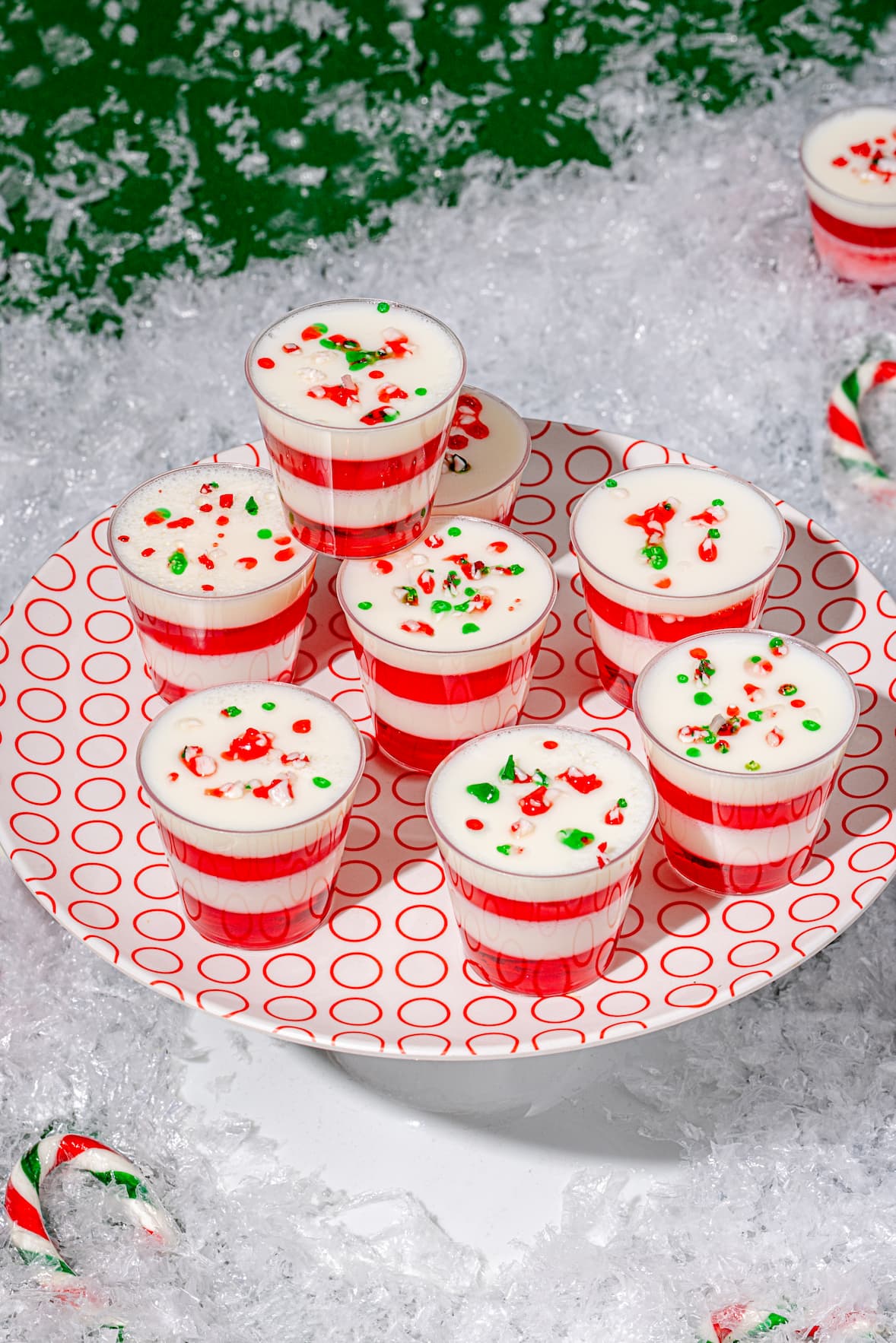 Jell-O shots à saveur de canne de bonbon