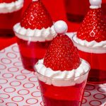 Jell-O shots du Père Noël aux fraises
