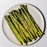 Asperges au four au citron et au parmesan