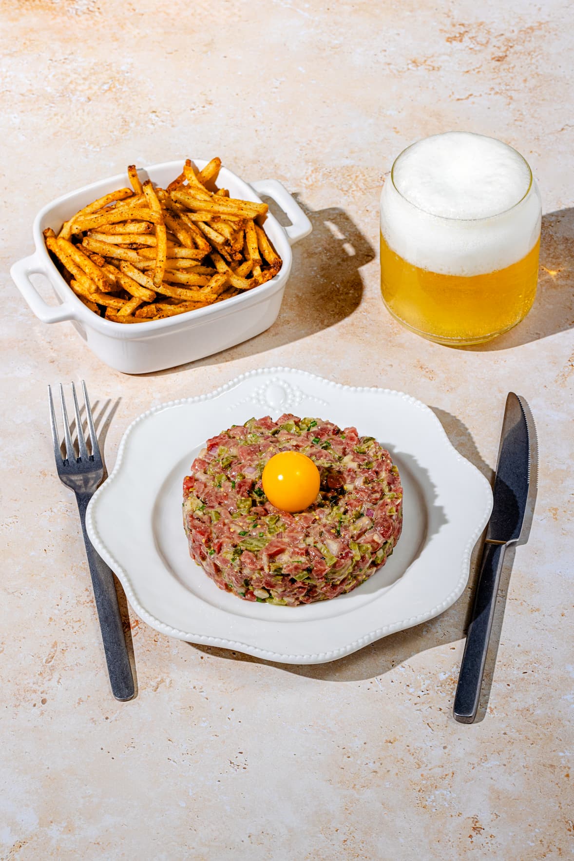 Tartare de boeuf style pub