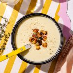 Crème de chou-fleur et de poireaux