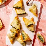 Spanakopitas (feuilletés aux épinards)
