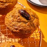 Muffins aux dattes et aux noix