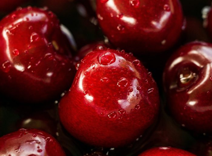 La cerise : valeurs nutritives, calories, bienfaits santé, recettes et utilisations