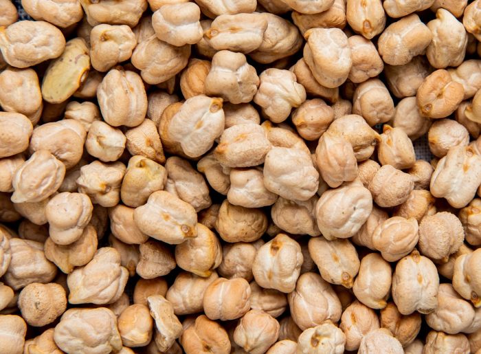 Le pois chiche : valeurs nutritives, calories, bienfaits santé, recettes et utilisations