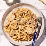 Pâtes aux champignons, à la crème et au miso