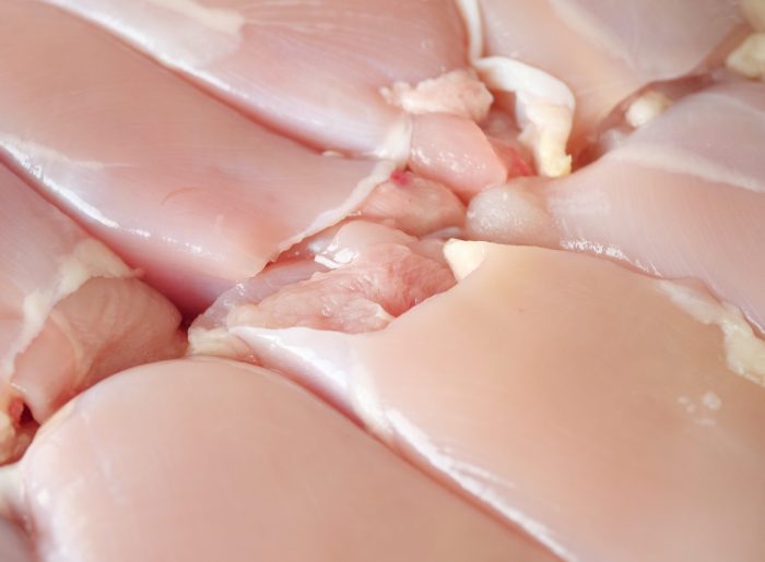 Le poulet : valeurs nutritives, calories, bienfaits santé, recettes et utilisations